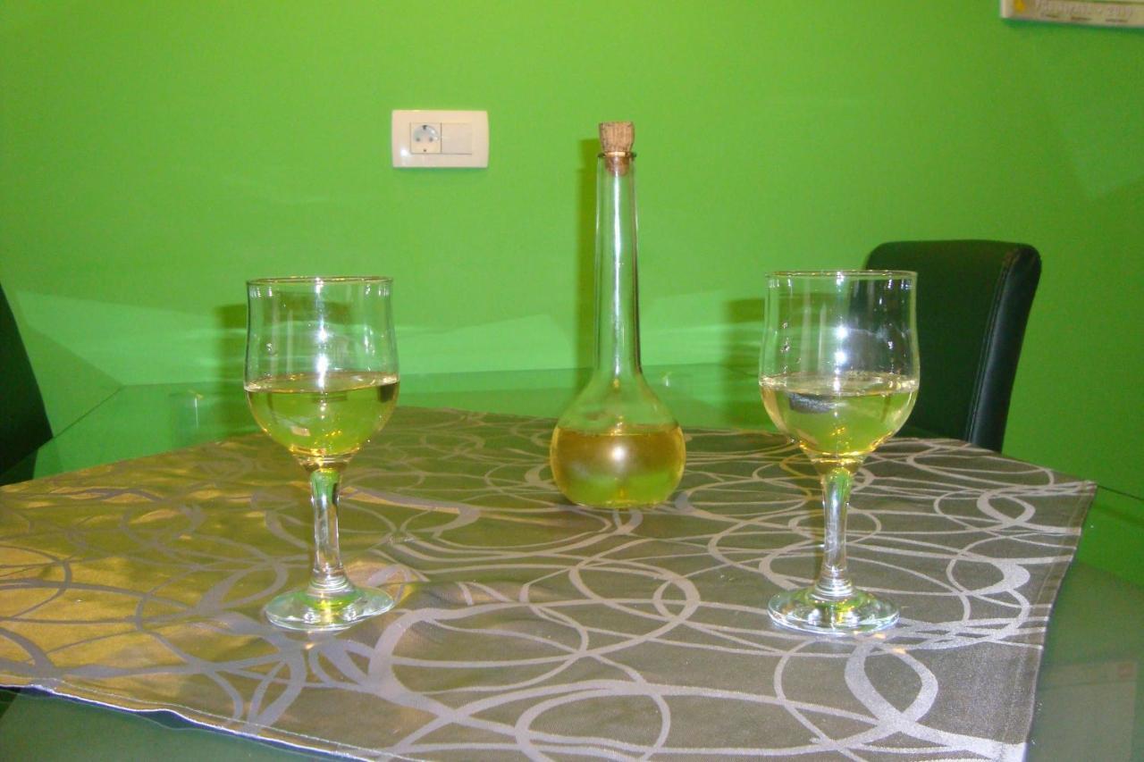 Apartment Thomas Vipava Luaran gambar